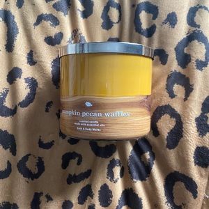 Pumpkin Pecan Waffles Bath & Body Work Candle